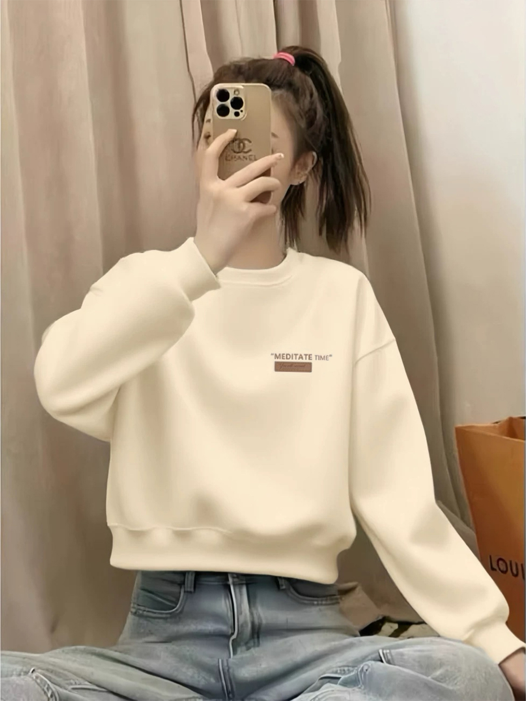 欧货杏色加绒圆领卫衣女202新款秋冬爆款宽松百搭小个子短款上衣