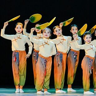 风吹花香两岸演出服丰收六一儿童红色记忆经典袁隆平舞蹈致敬表演