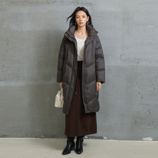 AIRIQI冬季新款休闲宽松轻盈连帽立领拉链白鸭绒羽绒服AX44YR147