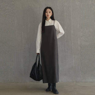AIRIQI冬季 极简通勤气质一字领显瘦吊带A字连衣裙女AY44LQ247 新款