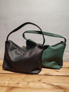 出口日本加厚山羊皮软泡皮真皮单肩包手提女包