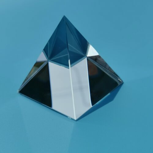 /Optical K9 Glass Pyramid Prism Rainbow Photography Triangle