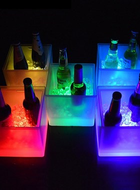 3.5L Waterproof LED Color Changing Plastic Ice Bucket Bars C