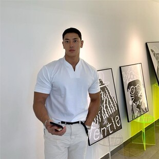 2020 New Arrived V neck short sleeve men t shirt Slim Fit t-