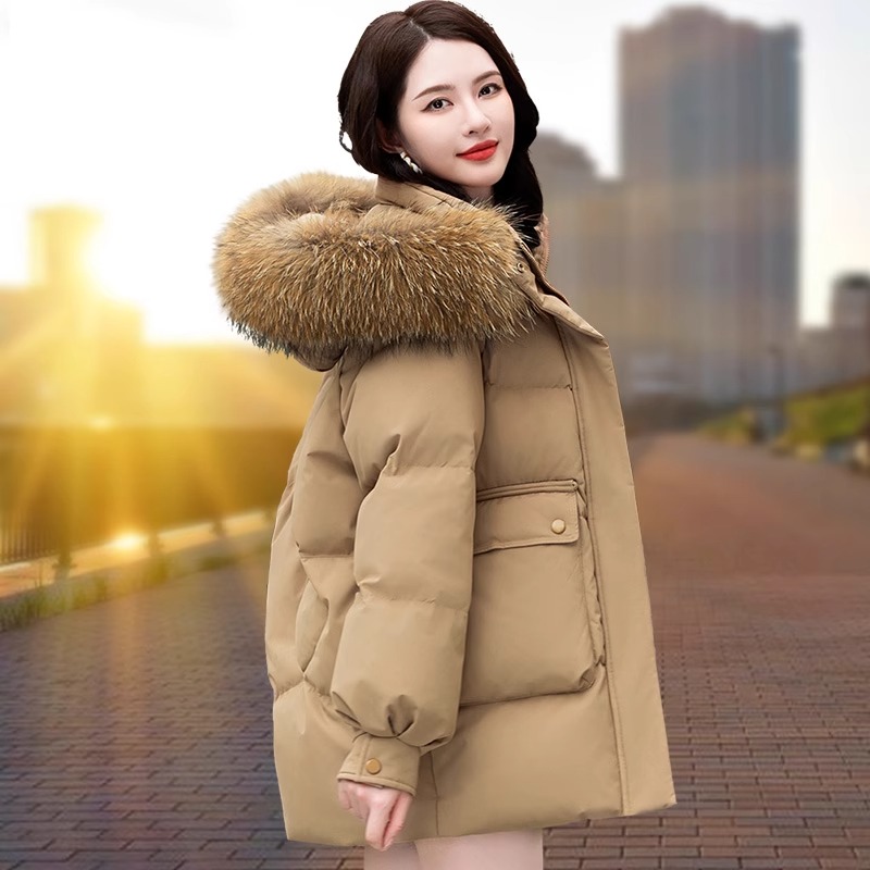 意大利轻奢品牌狐狸毛领羽绒服女