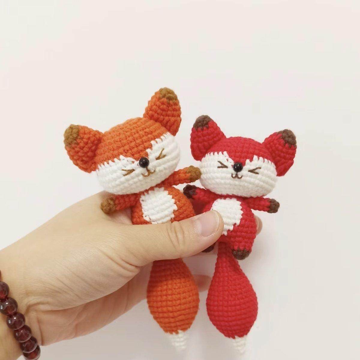 手工钩针毛线编织diy钩织狐狸钥匙扣挂件玩偶卡通可爱材料包吾狐,服饰配件/皮带/帽子/围巾,DIY编织材料包,淘宝优惠券,粉丝福利购,淘宝优惠卷