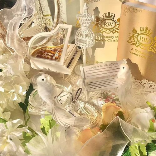 复古巴洛克风摆拍谷美道具