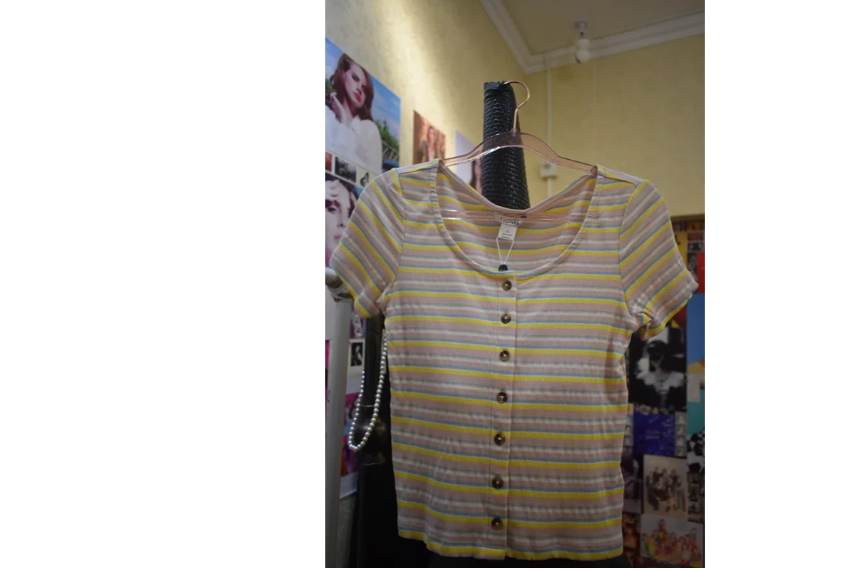 monki彩色条纹系扣针织短袖商场撤柜品牌