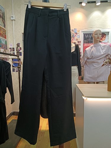 monki黑色西装裤直筒休闲裤商场撤柜品牌
