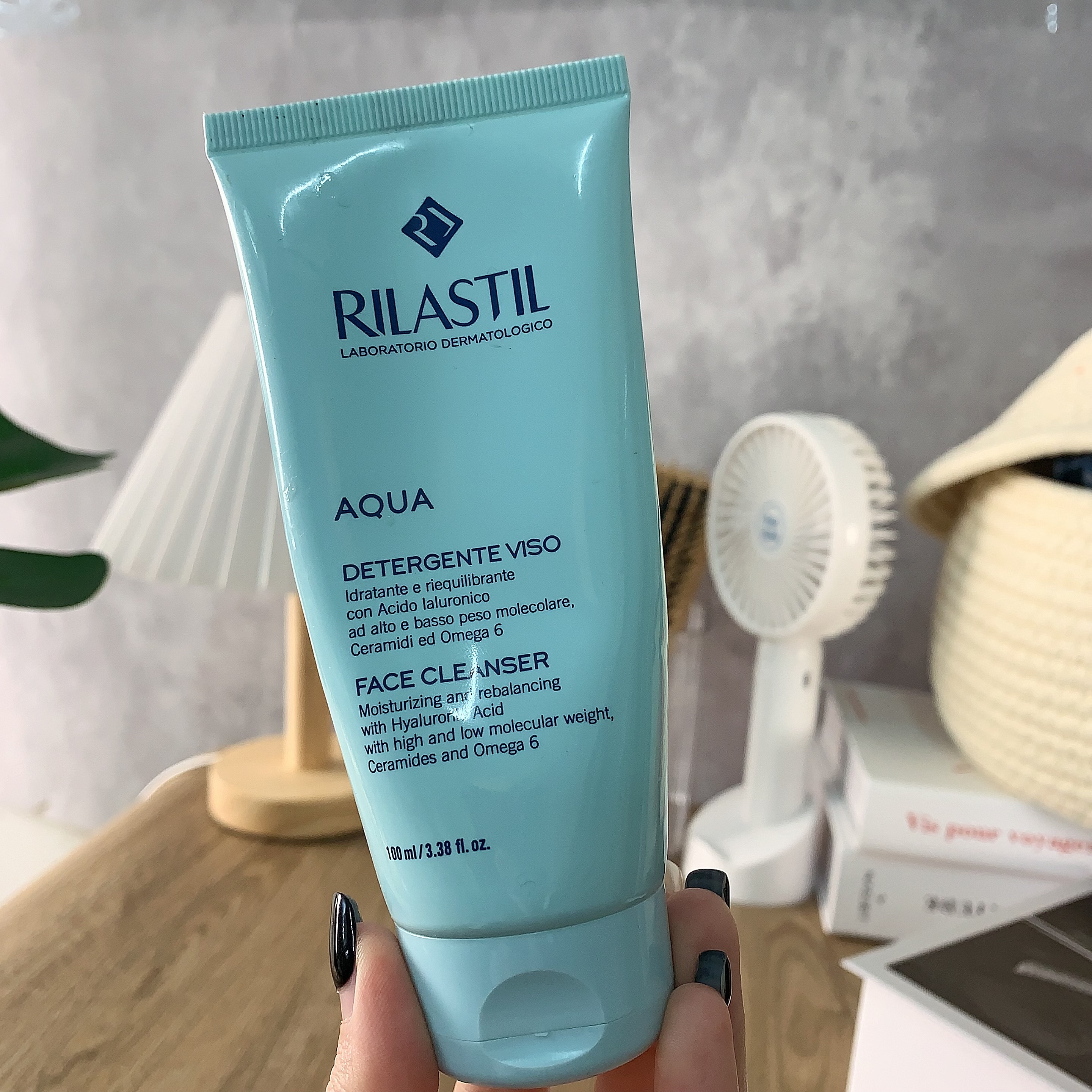 意大利俪纳斯水芙蓉氨基酸洗面奶男女温和清洁Rilastil