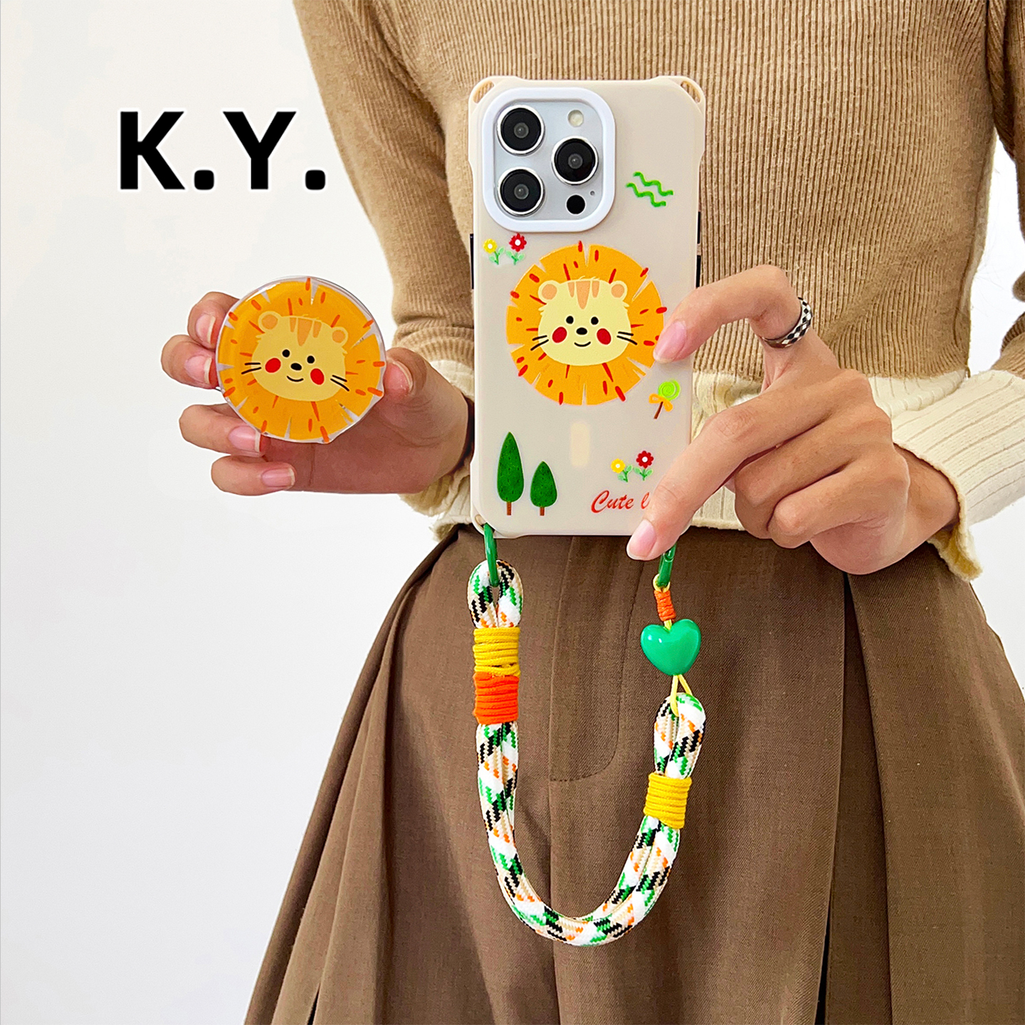 卡通狮子头磁吸支架带挂绳手机壳适用于苹果15/16pro华为mate60/70四角开孔14/15ultra防摔vivo200u斜挎背带