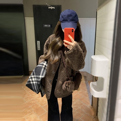 初冬今年流行韩系羊羔毛短外套秋冬季2025新款巨好看摇粒绒外套女