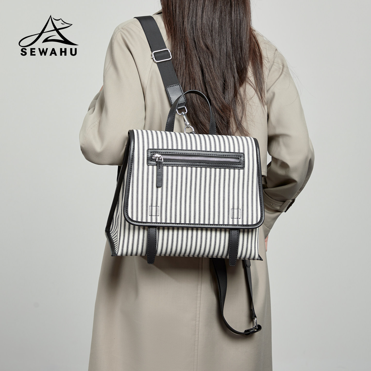 上班通勤女双肩包休闲小众不撞款高级感单肩斜挎书包轻便电脑背包