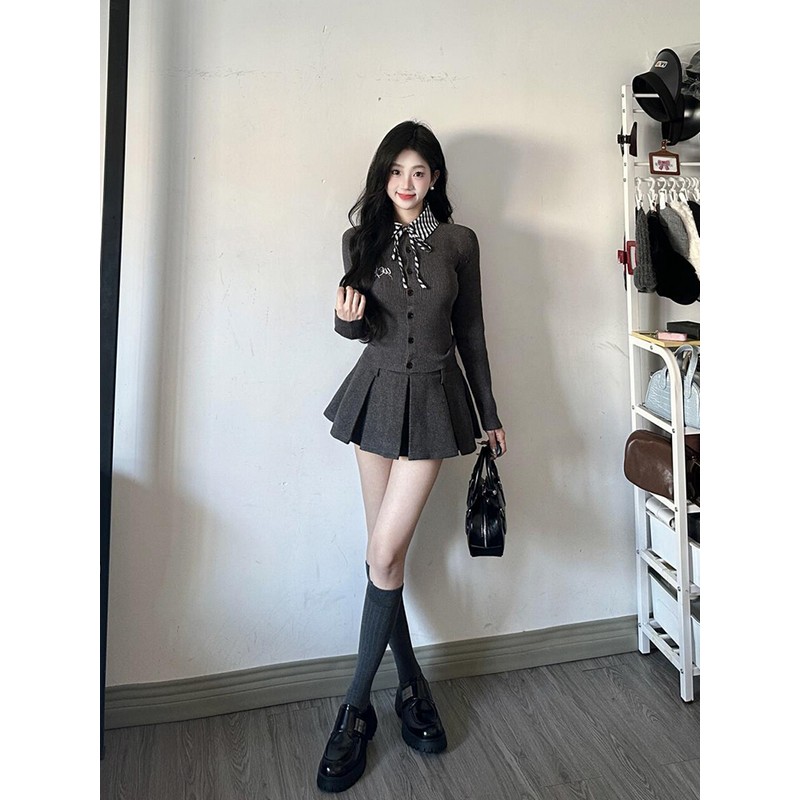 法式纯欲设计感假两件格子