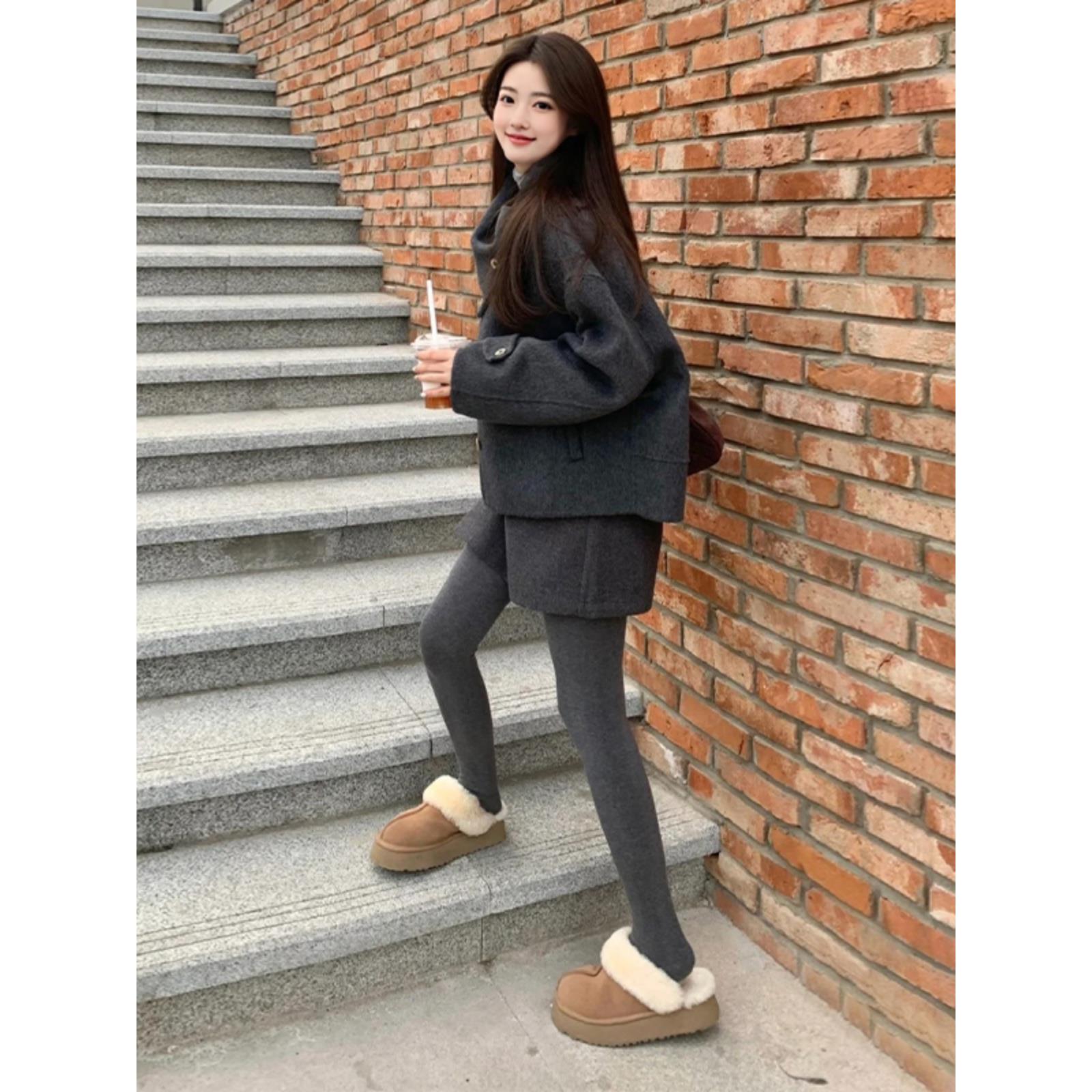 韩系搭配一整套灰色毛呢外套