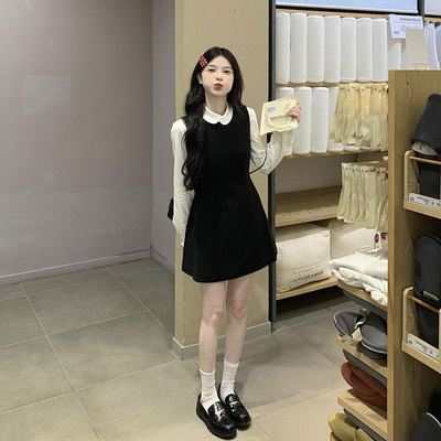 法式黑色背心连衣裙女早春季