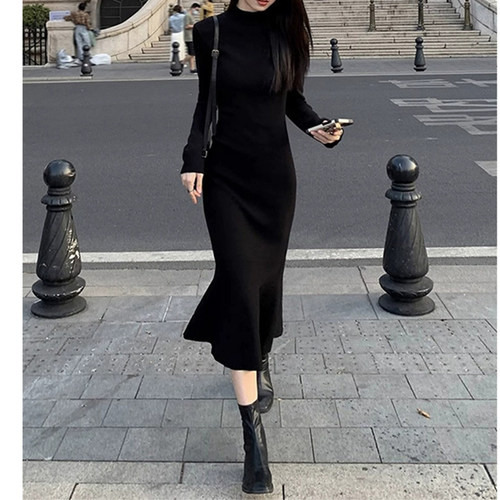 【送运费险】黑色针织鱼尾连衣裙
