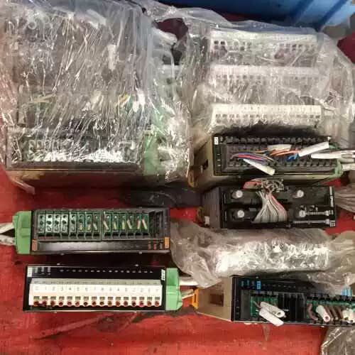 ｛议价｝日本CC-Link c32d-at1v c16x-at1v
