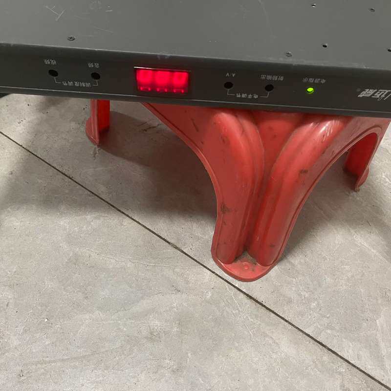 议价出一台迈威邻频调制器，型号是MW-MOD-9631，成色如图