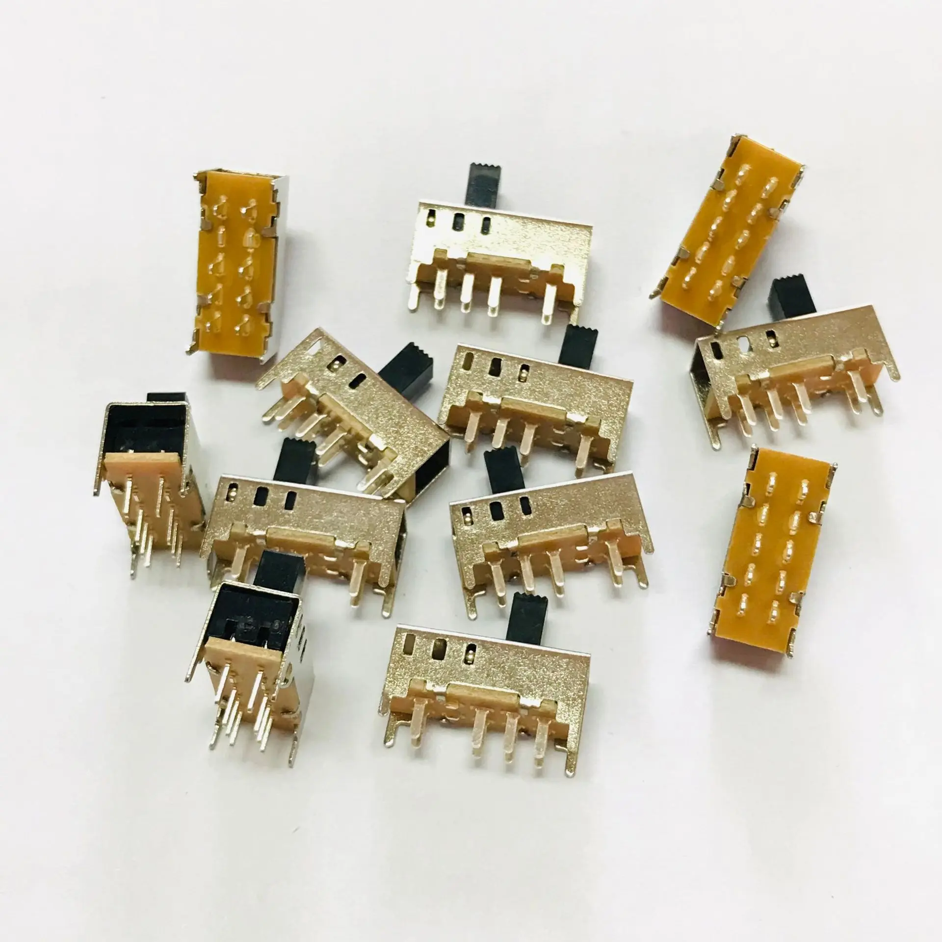 SS23H01源头开关 三挡立式电源TOY拨动开关 欢迎咨询下单