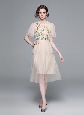 Round neck lotus leaf short sleeve sequin three-dimensional