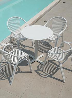 户外阳台白色休闲桌椅伞组合奶茶店室外露天庭院网红别墅防晒