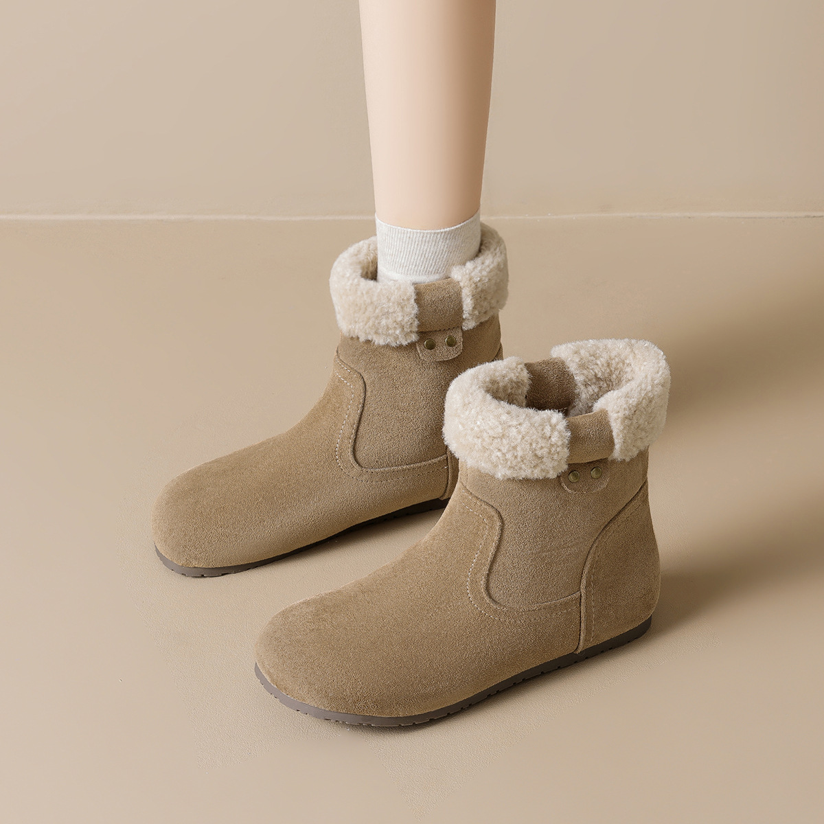 冬季加绒勃肯鞋女2025新款圆头复古毛毛短靴平底棉鞋保暖雪地靴