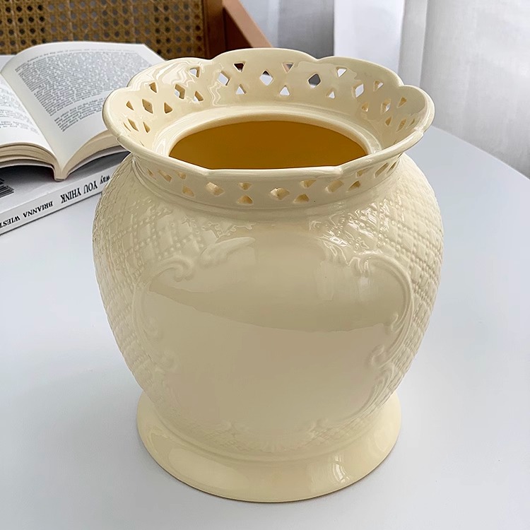 外贸原单法式奶黄色花瓶