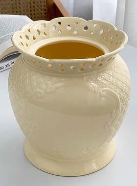 安木良品 外贸原单 法式ins奶黄色精致镂空浮雕陶瓷罐摆件插花瓶