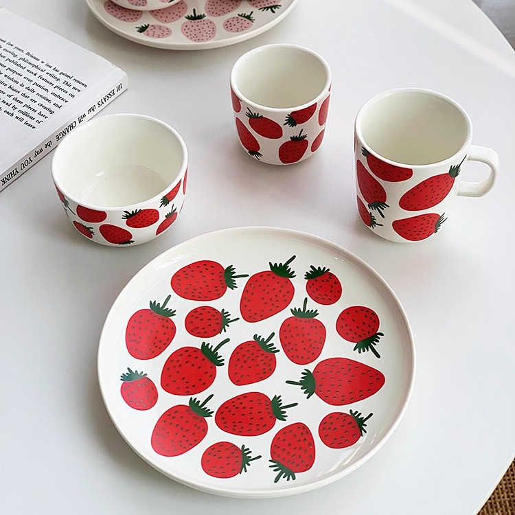 陶瓷大众适用草莓图案