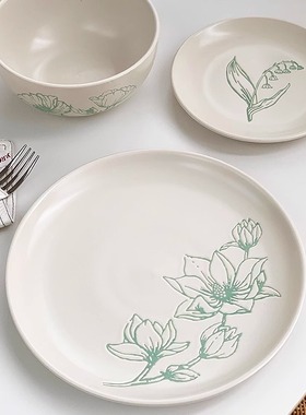 安木良品 外贸原单 铃兰花卉刻花哑光米灰色陶瓷马克杯碗碟盘子