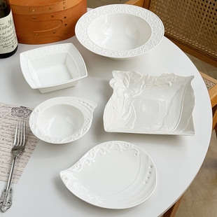 安木良品 出口少量 简约纯白北欧田园风植物花卉餐盘陶瓷浮雕碗盘