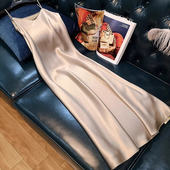 百搭修身 新款 显瘦纯色长裙 连衣裙2025年夏季 高级感缎面吊带中长款