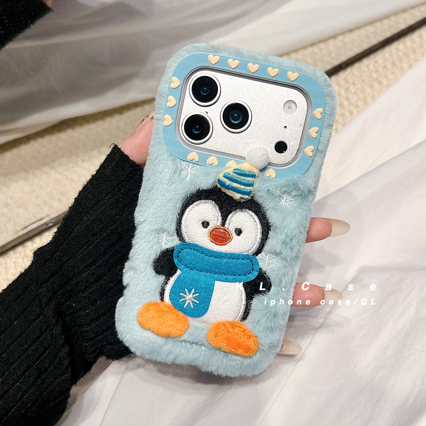 适用于iPhone毛绒趣味手机壳