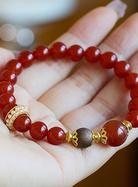 红玛瑙沉香转运珠手串