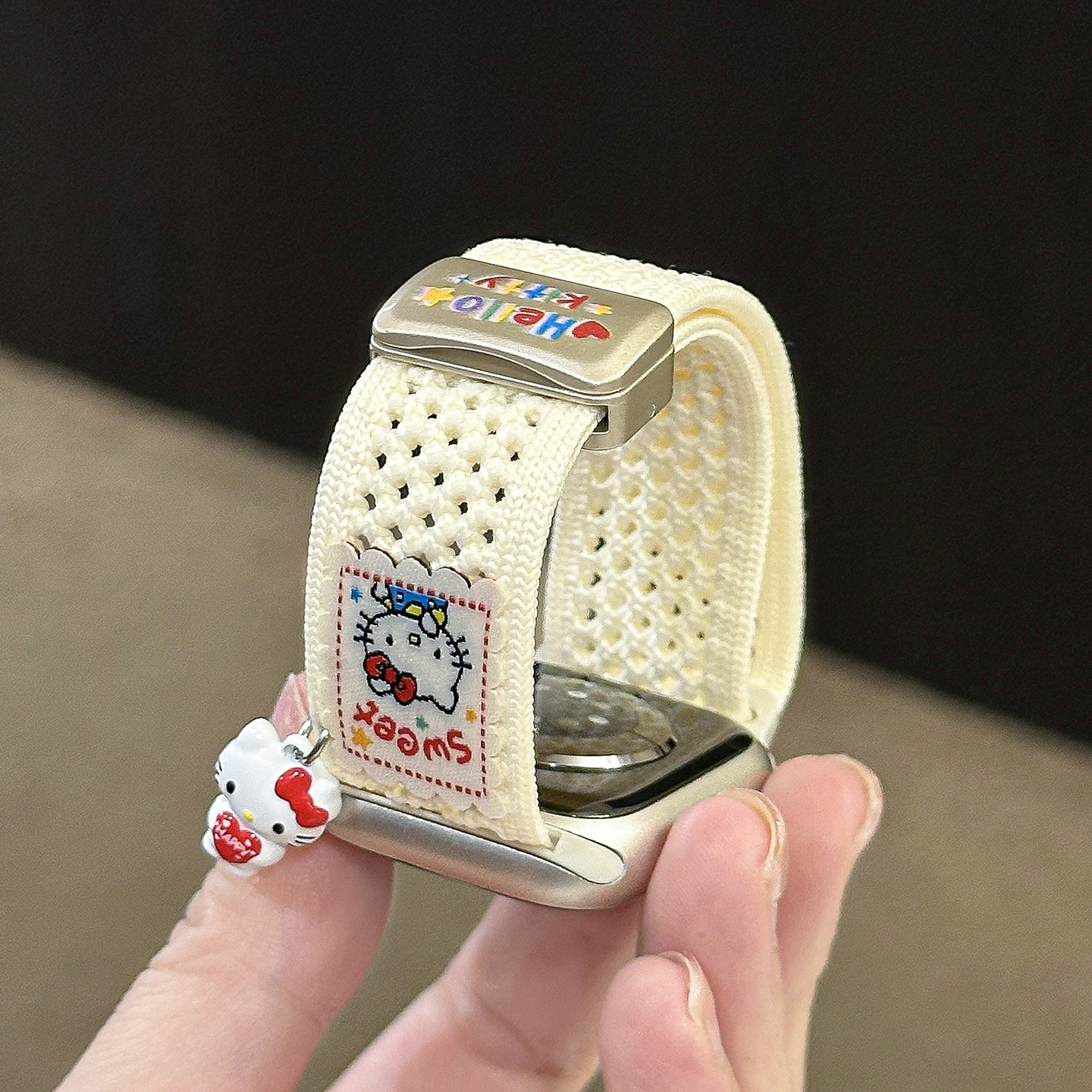 适用iwatch立体挂饰编织磁吸表带