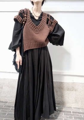 V领羊毛混纺套头毛衣针织宽松马甲镂空针织衫上衣短款慵懒风毛织