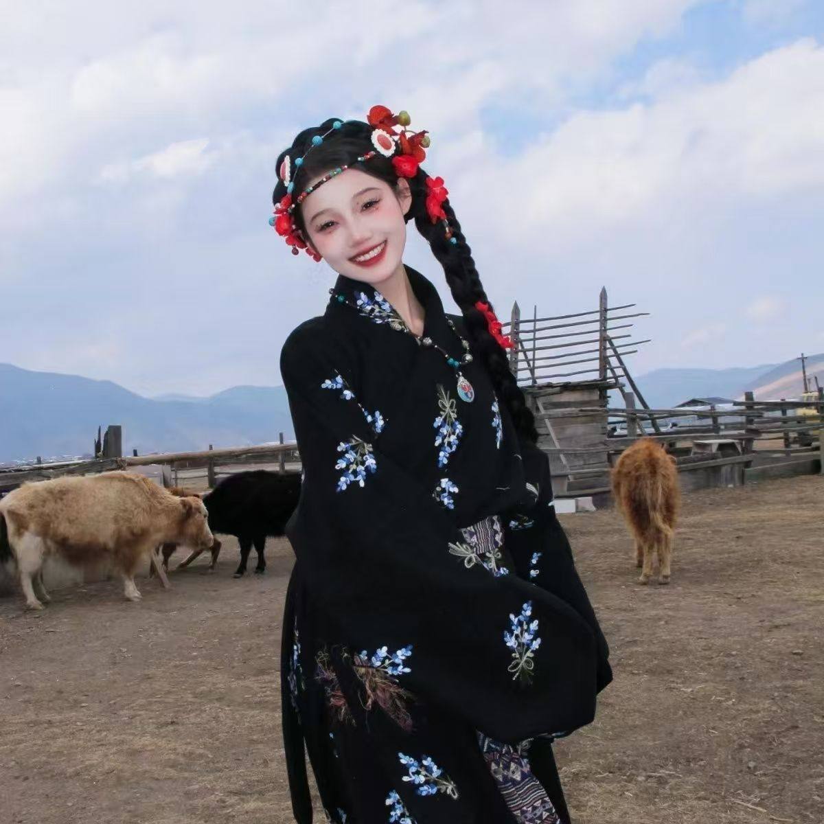 藏布拉藏式小清新藏袍民族套装