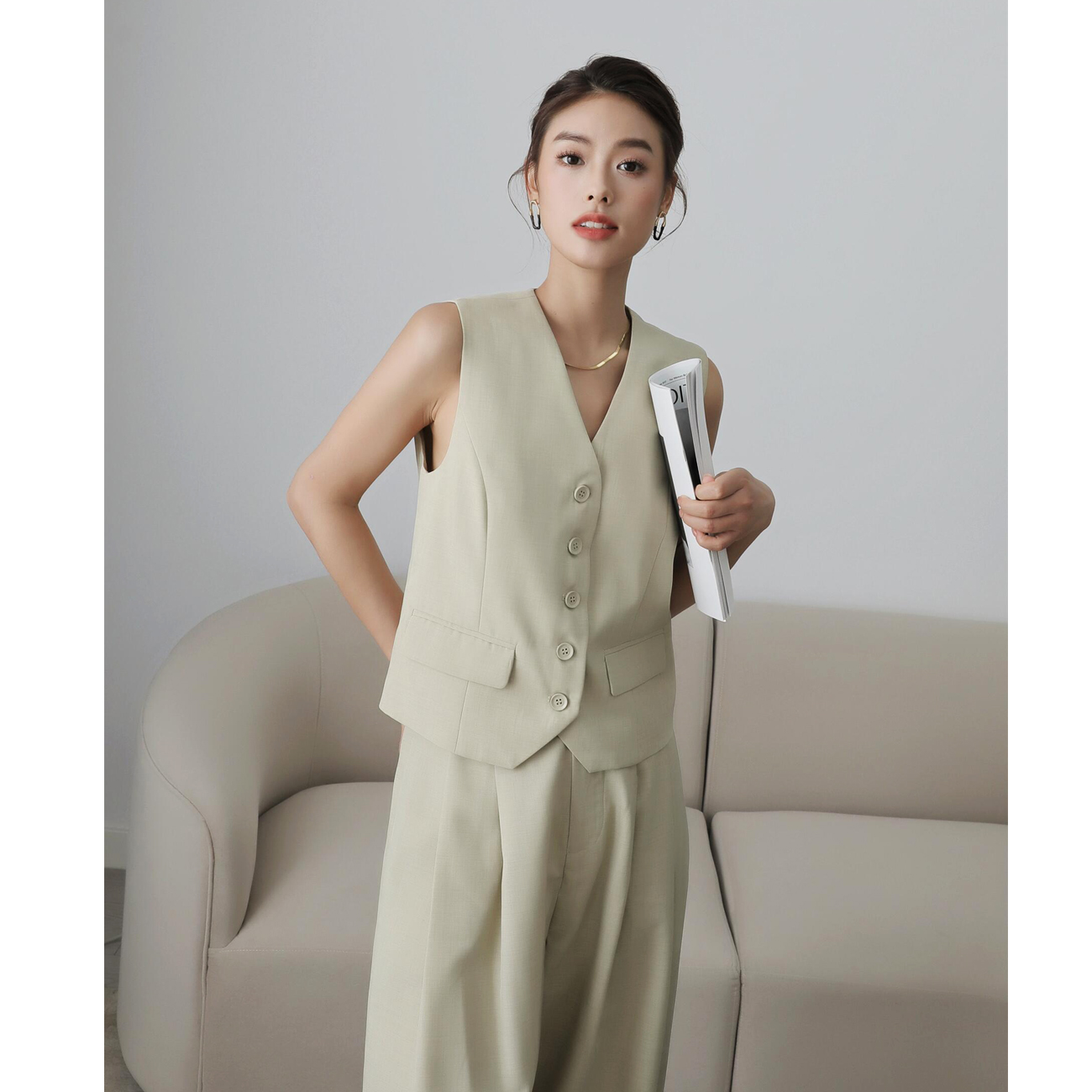 懒人套装豆绿色老钱风