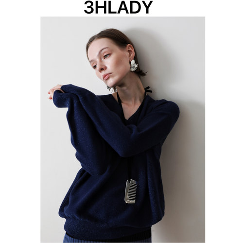 3HLADY |  意大利进口银丝 + 美丽诺羊毛双V领午夜蓝色毛衣