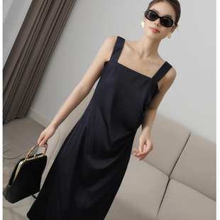3HLADY| 清冷格调 | 法式侧边抓褶设计宽肩带修身立体剪裁连衣裙