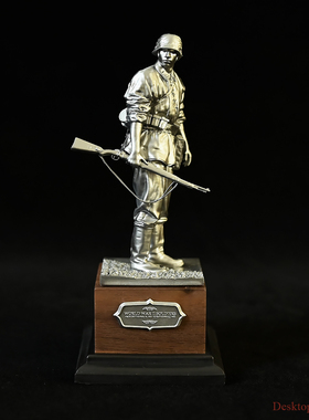 龙飞兔舞 125MM  桌面装饰品树脂摆件 二战士兵雕像  LTCP-362/3D