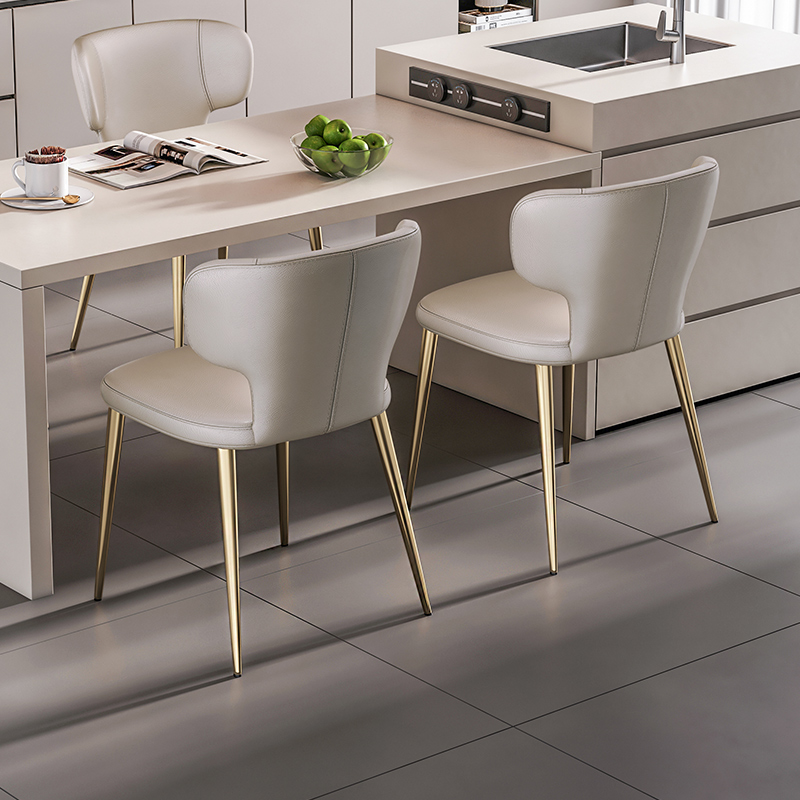 设计师新品，意式极简餐椅