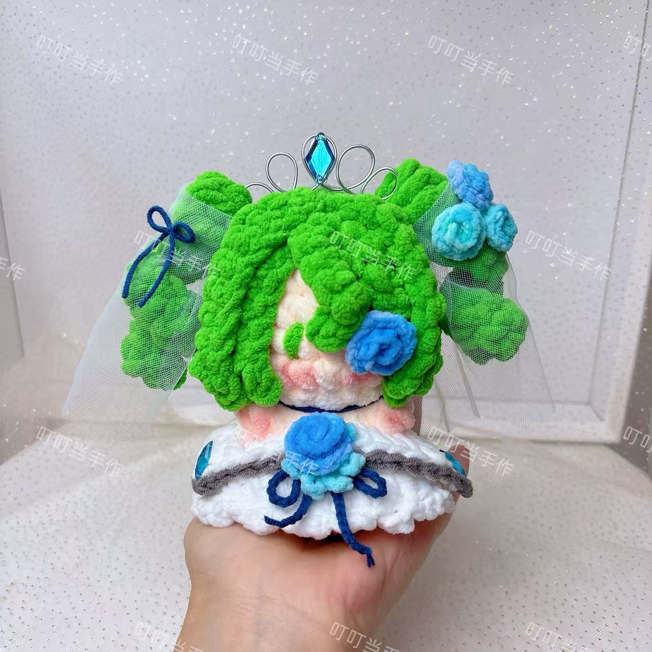 LOL水晶玫瑰格温手工钩织玩偶