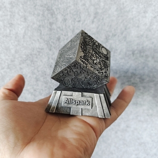 火种源魔方Allspark摆件搭配变形金刚电影版擎天柱大黄蜂威震天