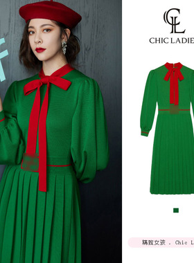 宋妍霏同款绿色刺绣蝴蝶结针织连衣裙女春季复古风灯笼袖百褶长裙