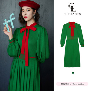 宋妍霏同款 百褶长裙 绿色刺绣蝴蝶结针织连衣裙女春季 复古风灯笼袖