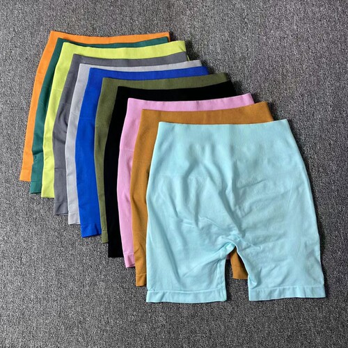 Seamless High Waist Yoga Shorts Push Up Running Shorts Scrun
