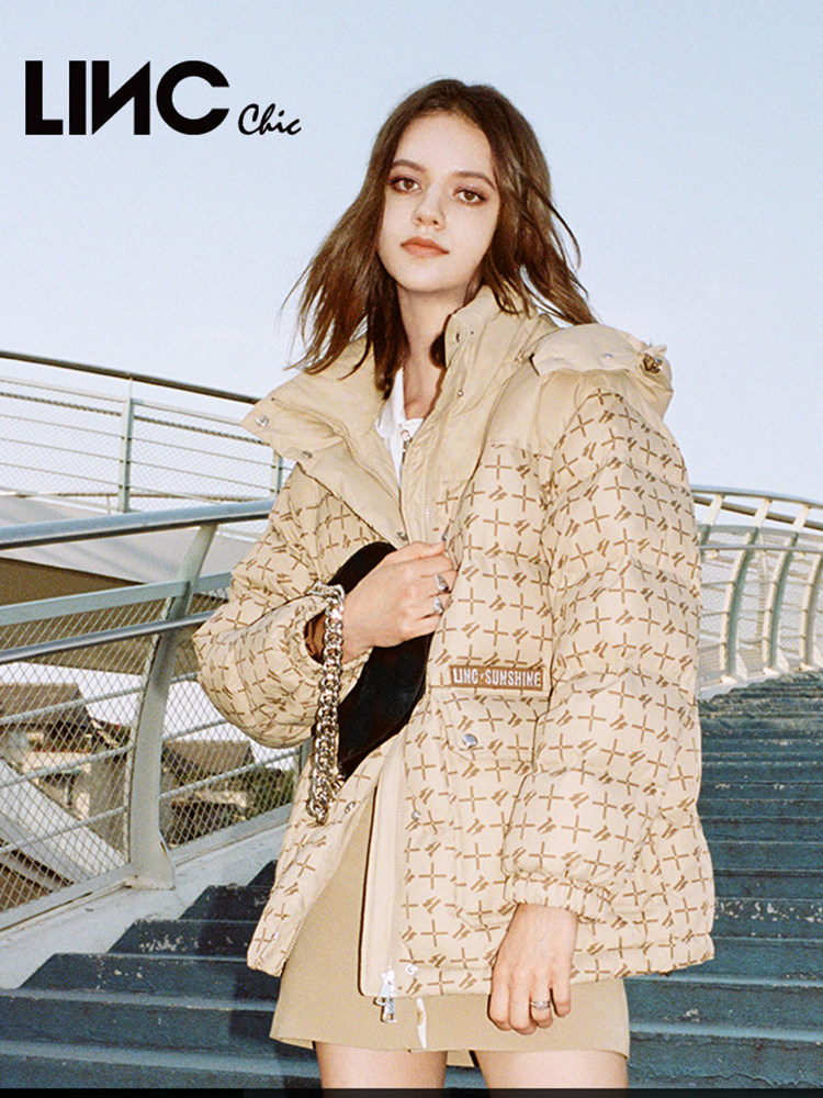 LINC金羽杰专柜冬新款复古老花满印短款面包羽绒服女Y22602285