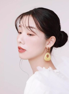 PQBY2026时尚原创复古小众百搭气质女轻奢黄色晕染水滴耳环耳饰